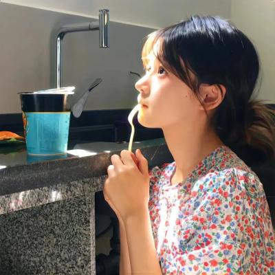 卖菜大妈竟是皇嫂